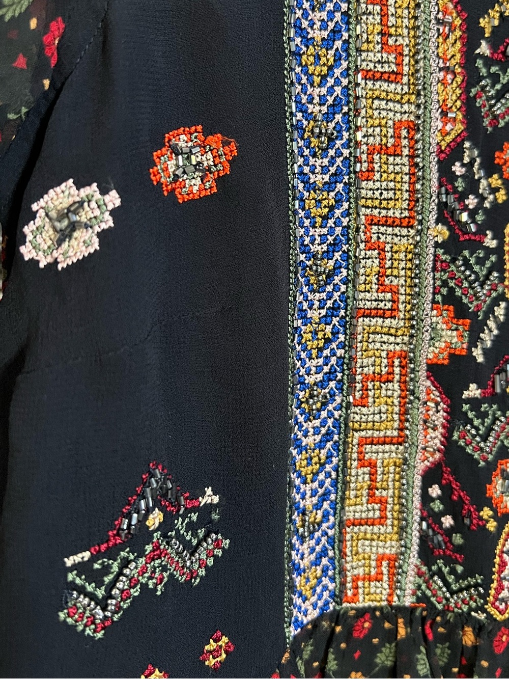 Anthropologie Akemi + Kin Munro Embroidered Beaded Boho Chiffon Dress Xsmall - Picture 7 of 8